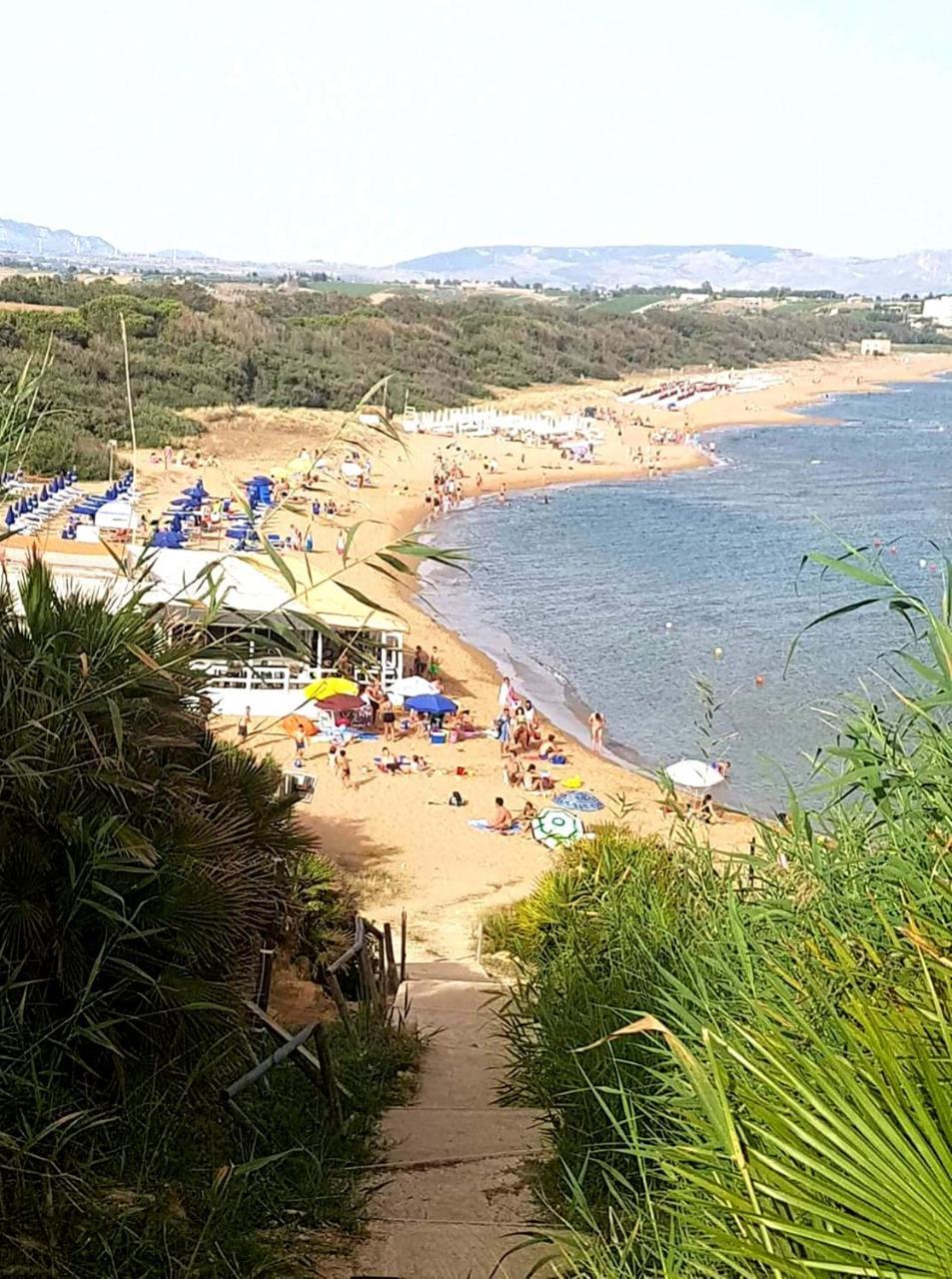 Villa Sogno Charme E Relax มารีเนลลา ดี เซลีนุนเต ภายนอก รูปภาพ